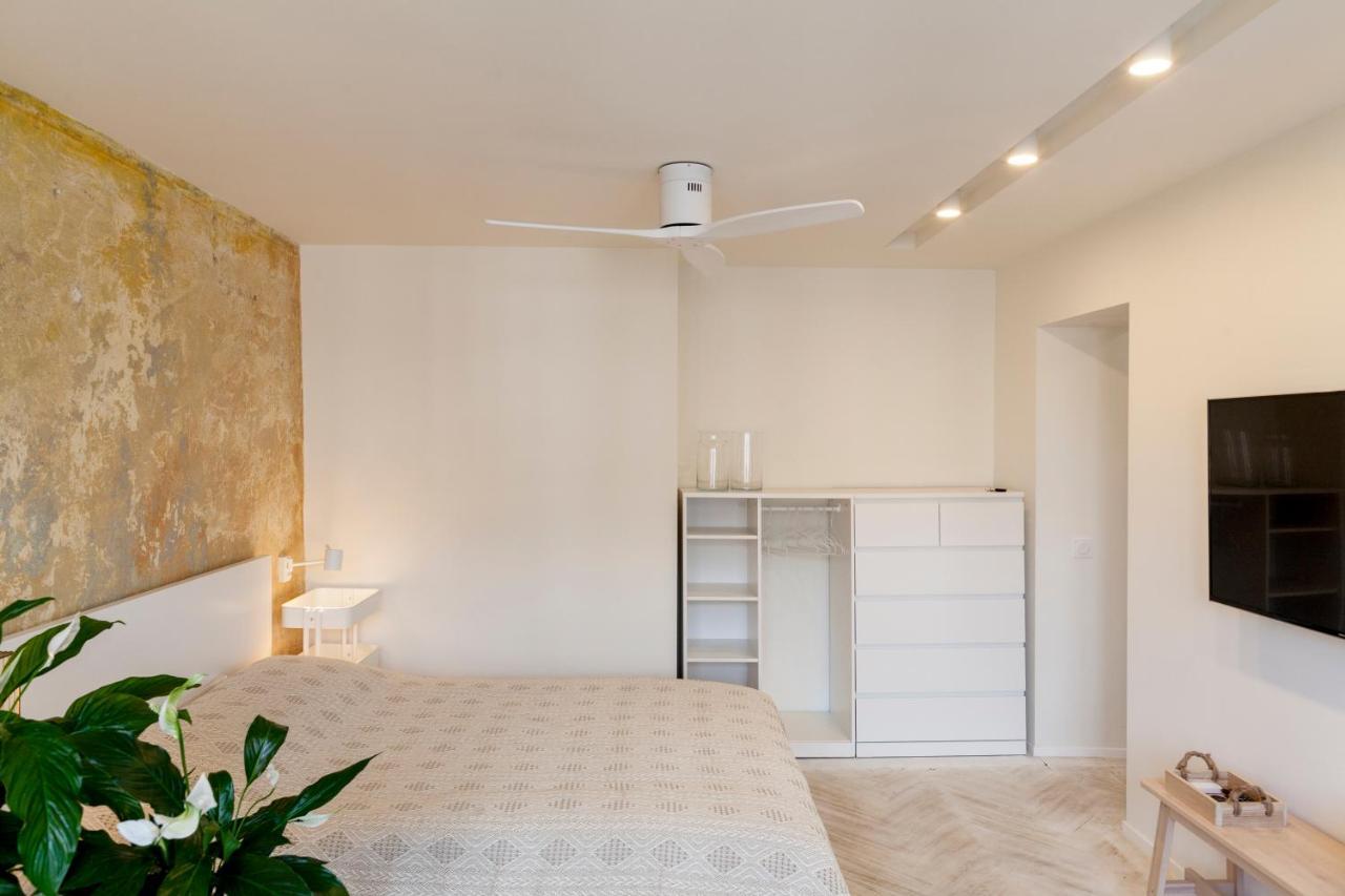 Uni Apartament 우치 외부 사진